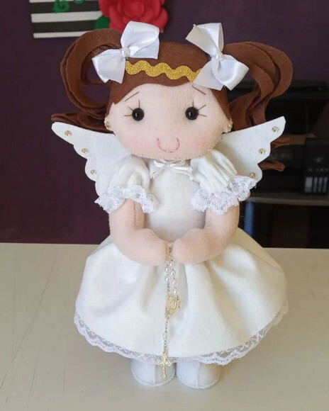 Boneca Anjinha de Feltro