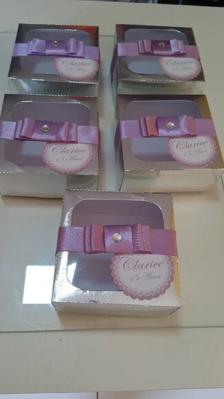 Caixa 4 Doces Prata