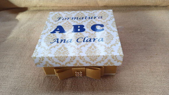 Caixa Abc Tema Realeza de mdf 10x10x4cm
