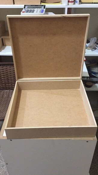 Caixa de mdf com Dobradiça Pintada 15x10,7,5 cm