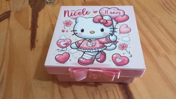 Caixa de mdf Hello Kitty 10x10x4