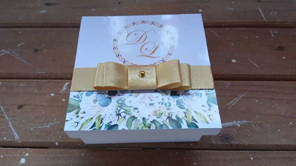 Caixa de mdf Personalizada 10x10x4cm