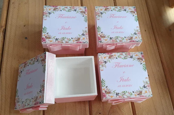 Caixa de mdf Personalizada Casamento 8x8x4cm