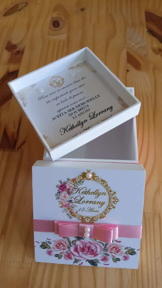 Caixa de mdf Personalizada com Mensagem 10x10x7