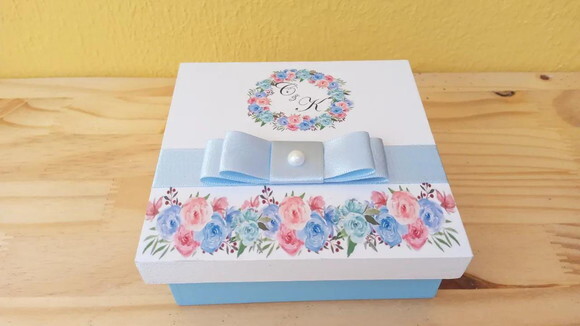 Caixa de mdf Personalizada com Mensagem 10x10x4cm