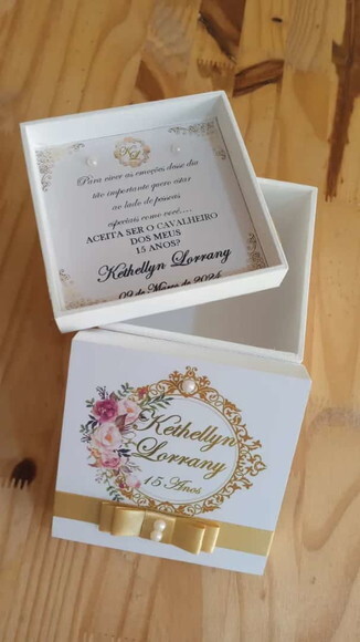 Caixa de mdf Personalizada com Mensagem 10x10x7