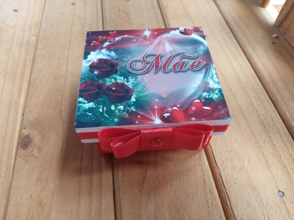 Caixa Dia das Mães 10x10x4