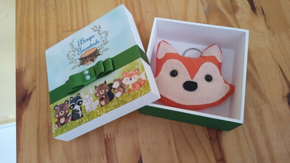 Caixa de mdf Tema Bosque Encantado com Chaveiro 10x10x4