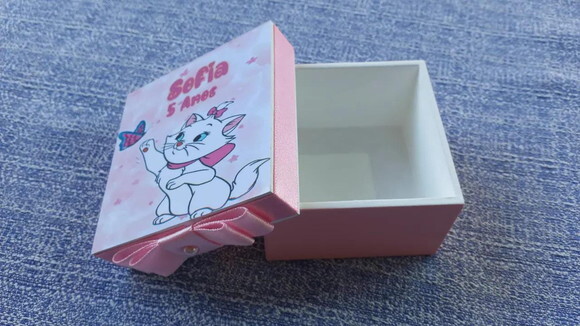 Caixa Gata Marie mdf 8x8x4cm