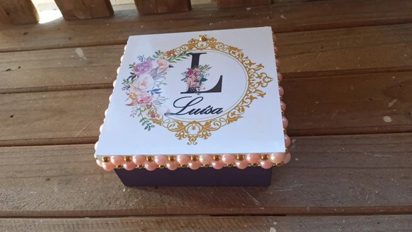 Caixa Lembrancinha de Casamento sem Mensagem 10x10x4