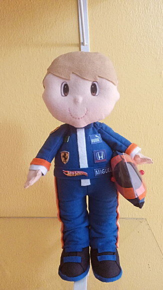 Boneco Hotweels de Feltro
