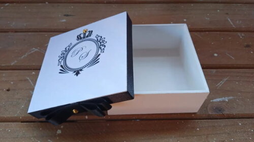 Caixa de mdf Personalizada 10x10x4cm