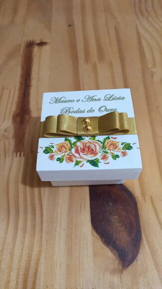 Caixa de mdf Personalizada 6x6x4 sem Mensagem