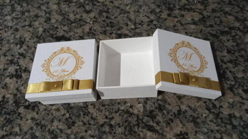 Caixa de mdf Personalizada 8x8x5cm