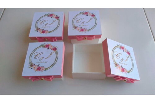 Caixa de mdf Personalizada Casamento 8x8x4cm