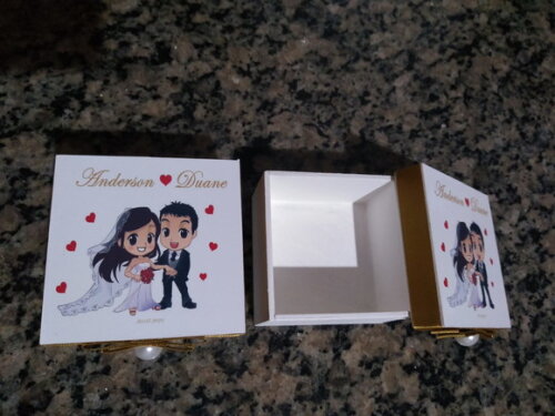 Caixa de mdf Personalizada Casamento 8x8x4cm
