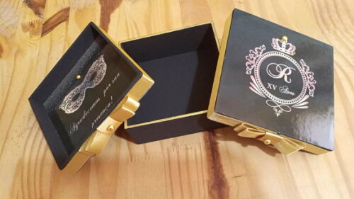 Caixa de mdf Personalizada com Mensagem 10x10x4cm