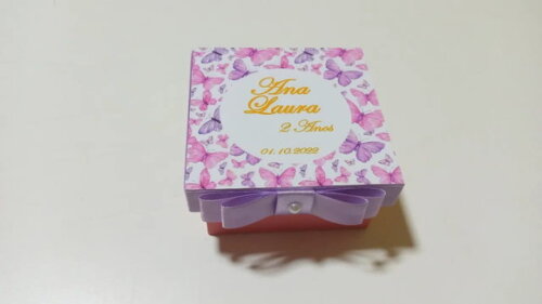 Caixa de mdf Tema Borboletas 8x8x4cm