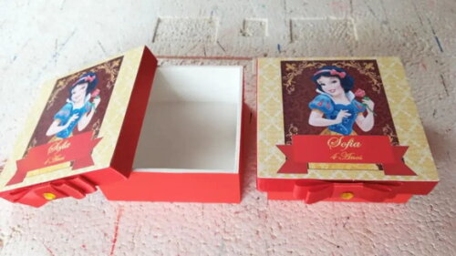 Caixa mdf Branca de Neve Personalizada 10x10x4