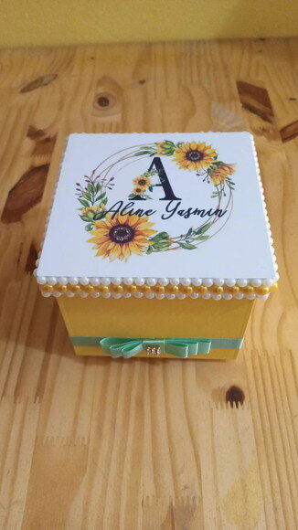 Caixa mdf com Canecas Personalizada Tema Girassol