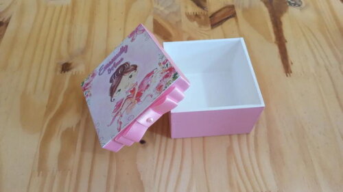 Caixa mdf Tema Bailarina 8x8x4cm