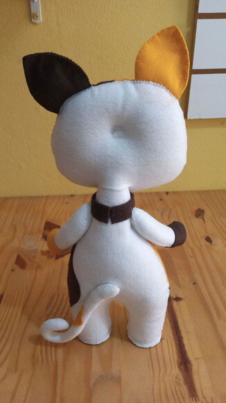 Gato Malhado em Feltro 40cm