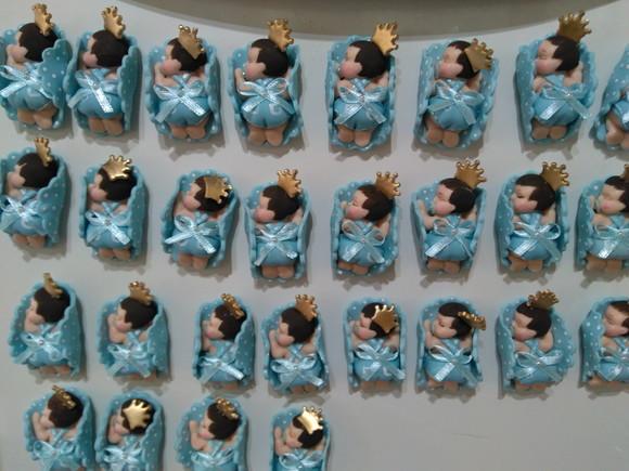 30 Lembrancinha Bebê Realeza em Biscuit