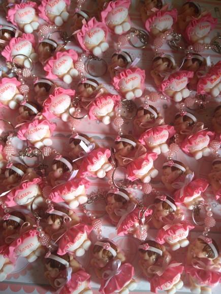 30 Lembrancinhas Bebê Bumbum em Biscuit