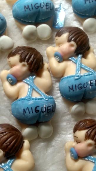 30 Lembrancinhas Bebê Bumbum Menino em Biscuit.