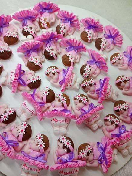30 Lembrancinhas Bebê Soneca com Guirlanda Biscuit