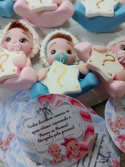 50 Bebê Revelação em Biscuit