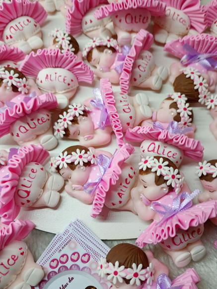 70 Lembrancinhas Bebê Guirlanda Biscuit