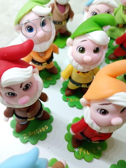 Apliques Anões Branca de Neve em Biscuit
