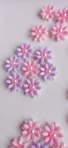 Apliques Mini Florzinhas de Biscuit