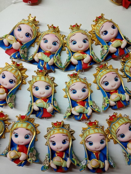 Apliques Nossa Senhora do Perpétuo Socorro em Biscuit