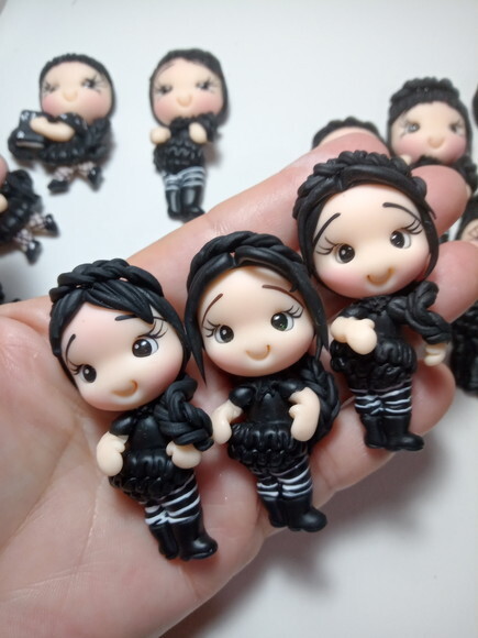 Apliques Wandinha 2
