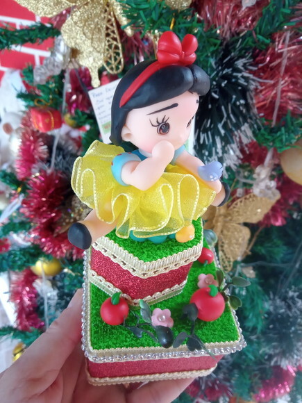 Caixinhas de Acrílico Duplo Luxo Princesa Branca em Biscuit