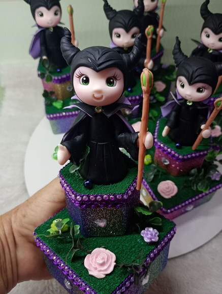 Caixinhas Duplo Luxo Malévola em Biscuit