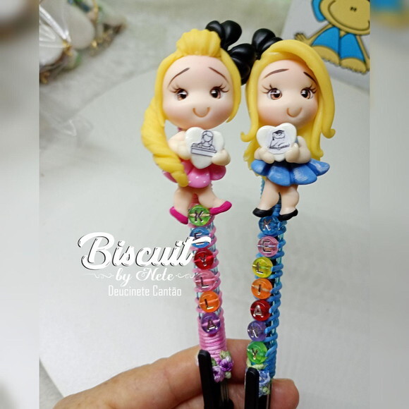 Caneta Professora com Nome em Biscuit