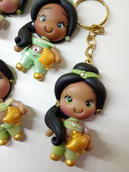 Chaveiro Princesa Jasmine em Biscuit