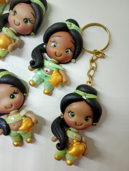 Chaveiro Princesa Jasmine em Biscuit
