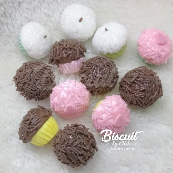 Doces Fake em Biscuit