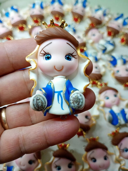 Entremeios Nossa Sra. Medalha Milagrosa em Biscuitem Biscuit