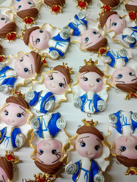 Entremeios Nossa Sra. Medalha Milagrosa em Biscuitem Biscuit