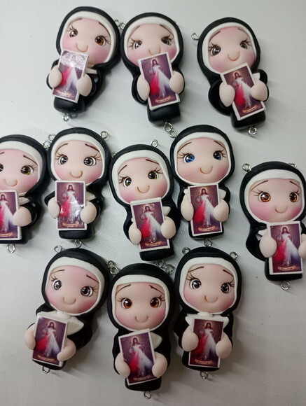 Entremeios Santa Faustina em em Biscuit.