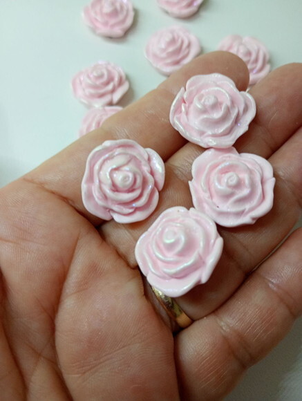 Ímã de Geladeira Mini Rosas em Biscuit