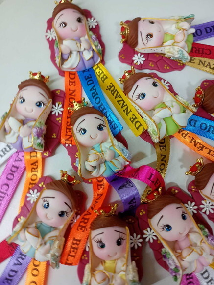 Ímã Nossa Senhora de Nazaré em Biscuit.