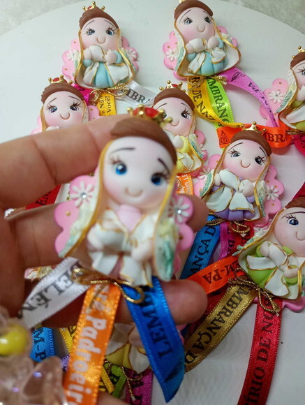 Ímã Nossa Senhora de Nazaré em Biscuit.
