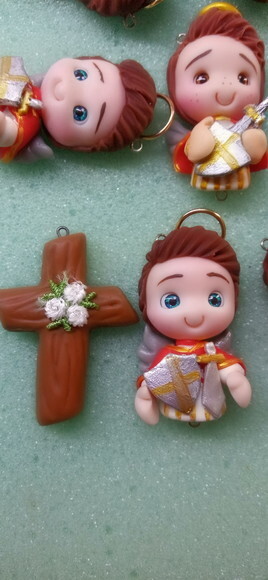 Kit para Terços Arcanjo São Miguel em Biscuit (kit com 4)