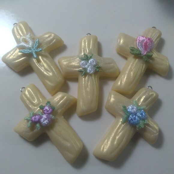 Kit Pingentes pra Terços Santinhas + Crucifixos